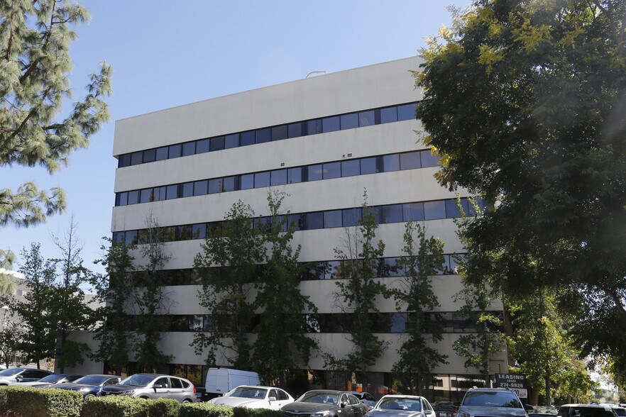More Photos Of 7230 Medical Center Dr, West Hills Office For Sale