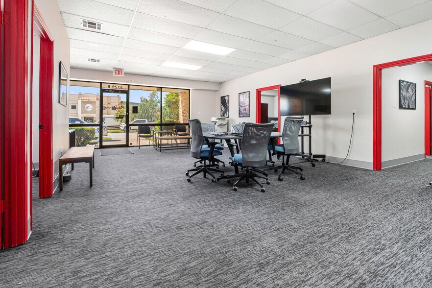 More Photos Of 5729-5733 Salmen St, New Orleans Service For Lease