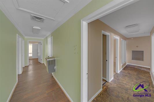 More Photos Of 512 Sumter St, Montezuma Medical For Sale