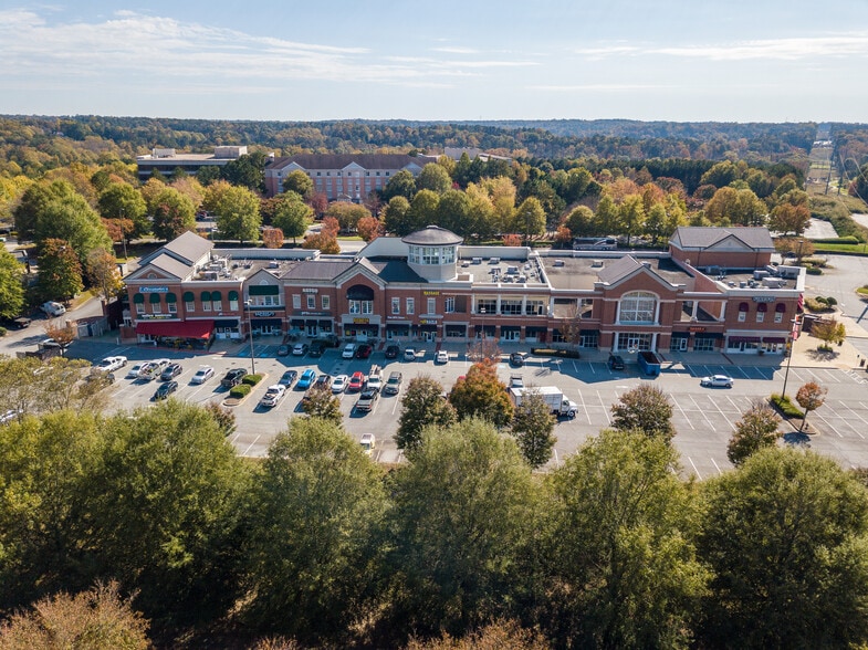 More Photos Of 3030-3070 Windward Plaza Dr, Alpharetta Unknown For Lease