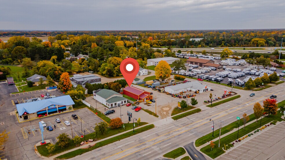 More Photos Of 5281 E Pickard St, Mount Pleasant Freestanding For Lease