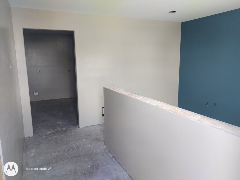 More Photos Of 801 Jane St, Casper Industrial For Lease