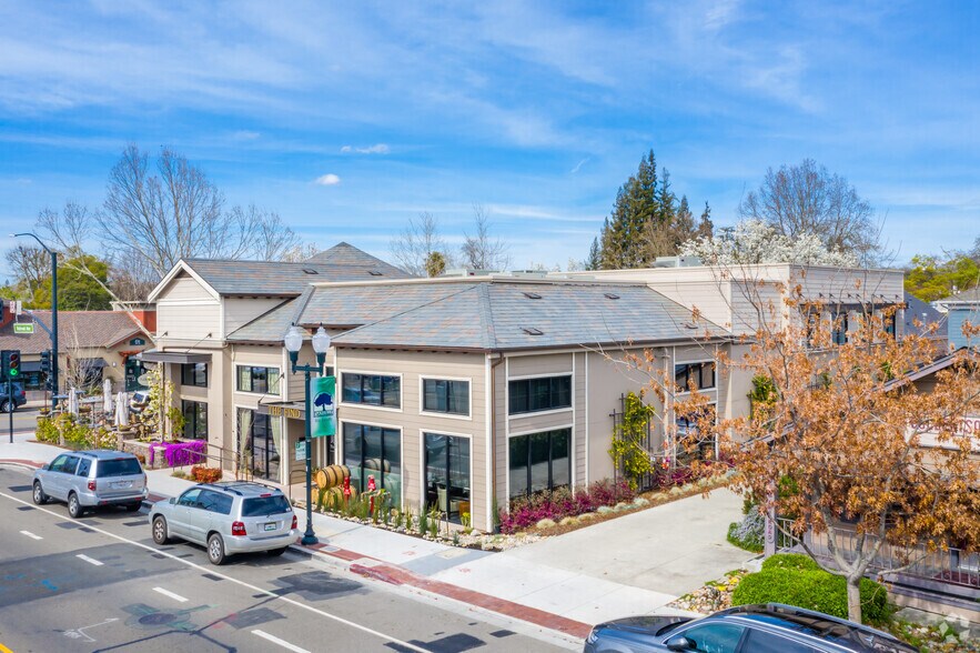 More Photos Of 312 Railroad Ave, Danville Storefront Retail Office For Lease