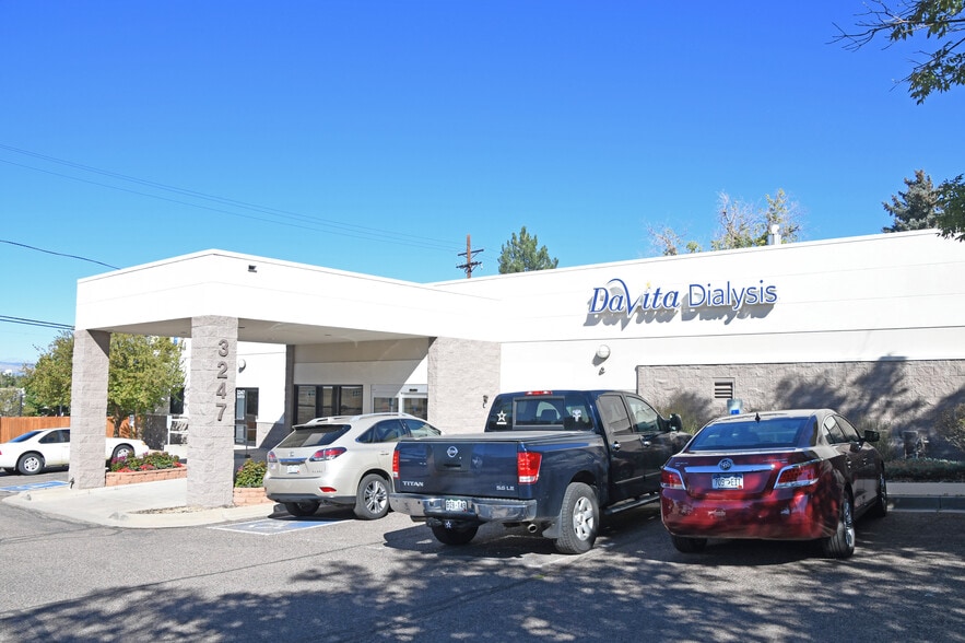 Primary Photo Of 3247 S Lincoln St, Englewood Medical For Lease