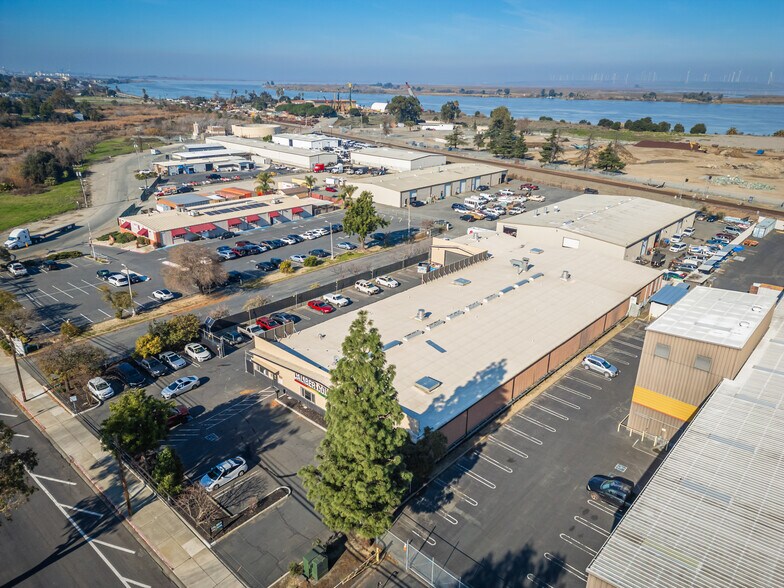 More Photos Of 521 Wilbur Ave, Antioch Manufacturing For Sale