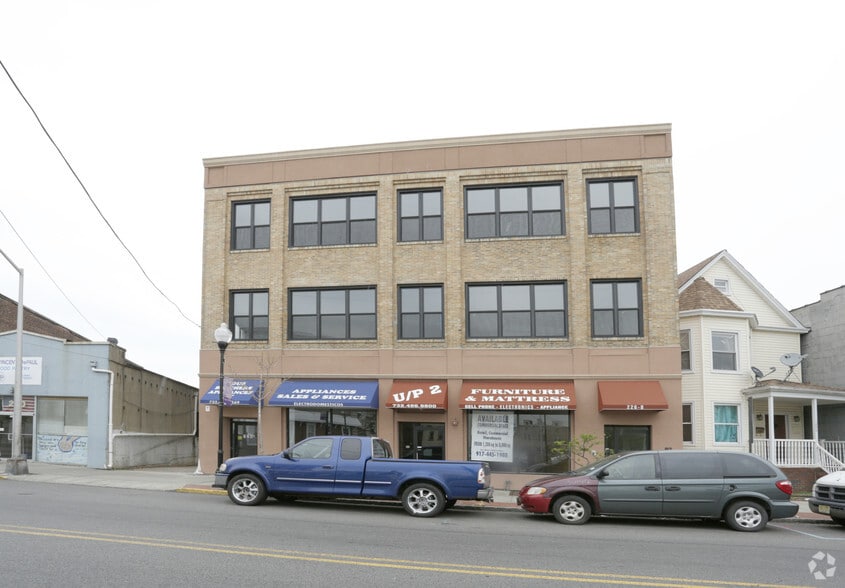 More Photos Of 226 New Brunswick Ave, Perth Amboy Apartments For Sale