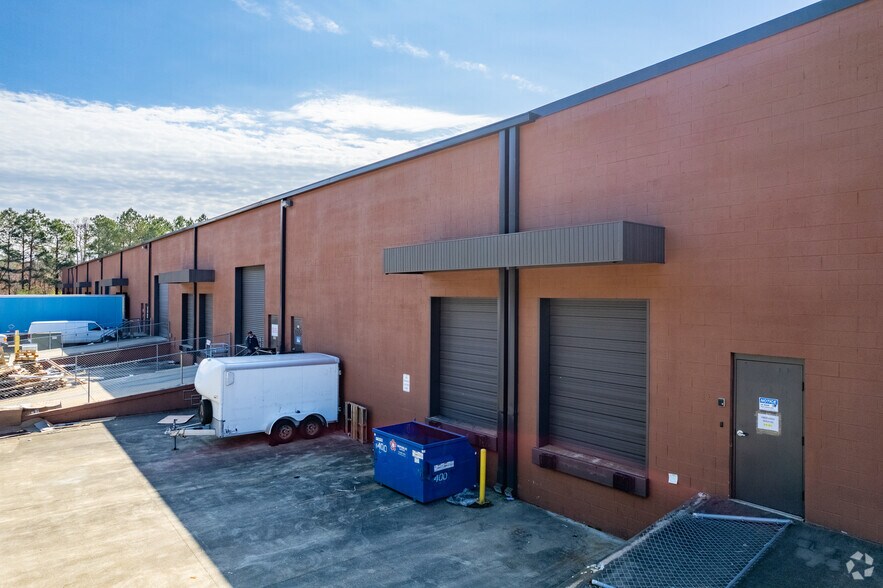 More Photos Of 4455 Commerce Dr, Buford Distribution For Lease