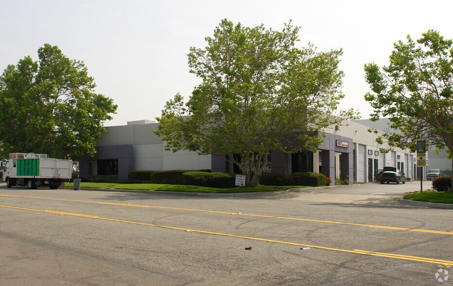 More Photos Of 5140 E Airport Dr, Ontario Unknown For Lease