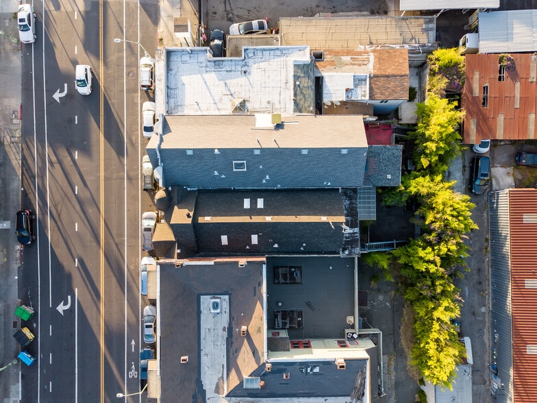 More Photos Of 1136 E 12th St, Oakland Storefront Retail Residential For Sale
