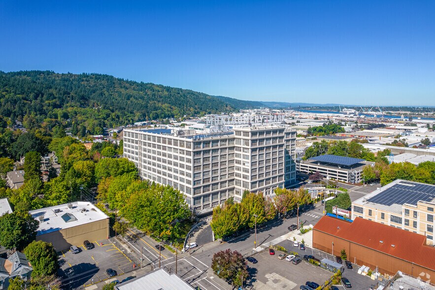 More Photos Of 2701 NW Vaughn St, Portland Office For Lease