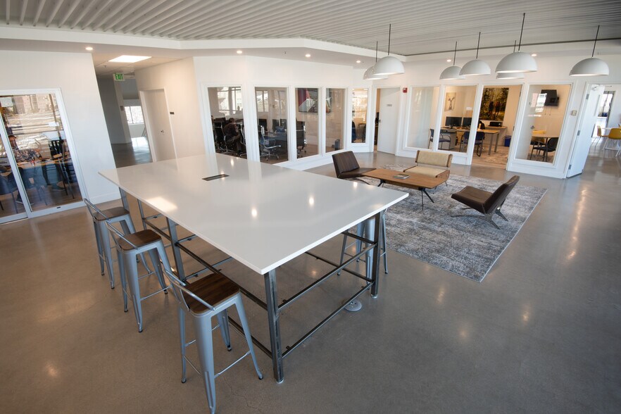 More Photos Of 1 International Ct, Broomfield Office For Sale