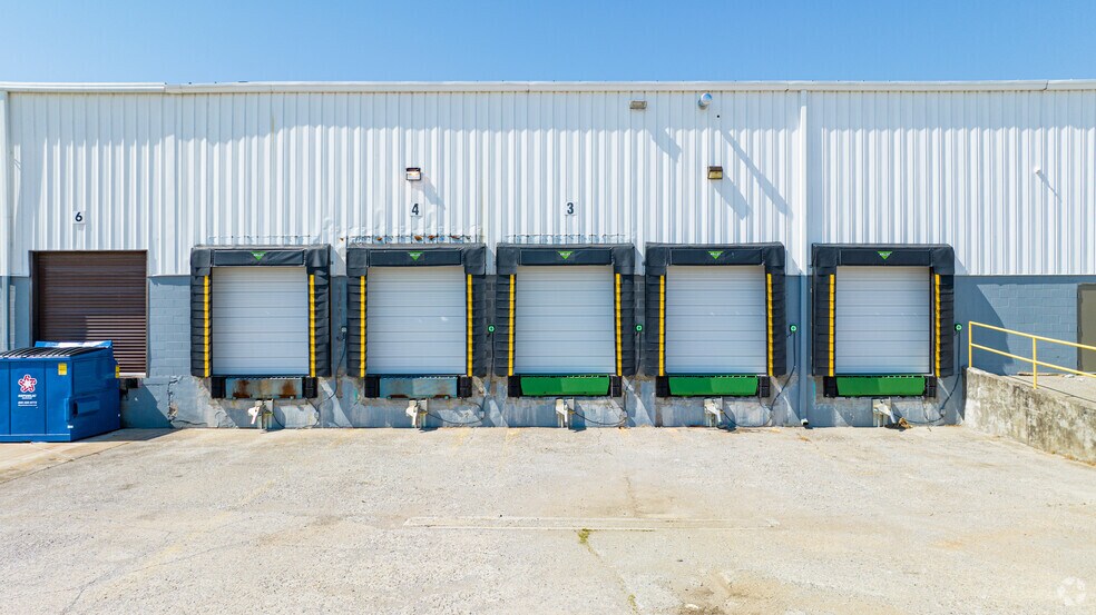 More Photos Of 1711 S Danville Byp, Danville Distribution For Lease