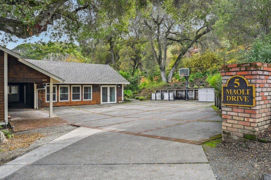 More Photos Of 1605 Lucas Valley Rd, San Rafael Healthcare For Sale