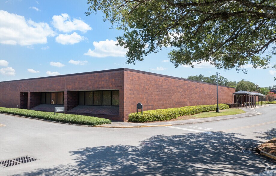 More Photos Of 8001 Baymeadows Way, Jacksonville Office For Lease