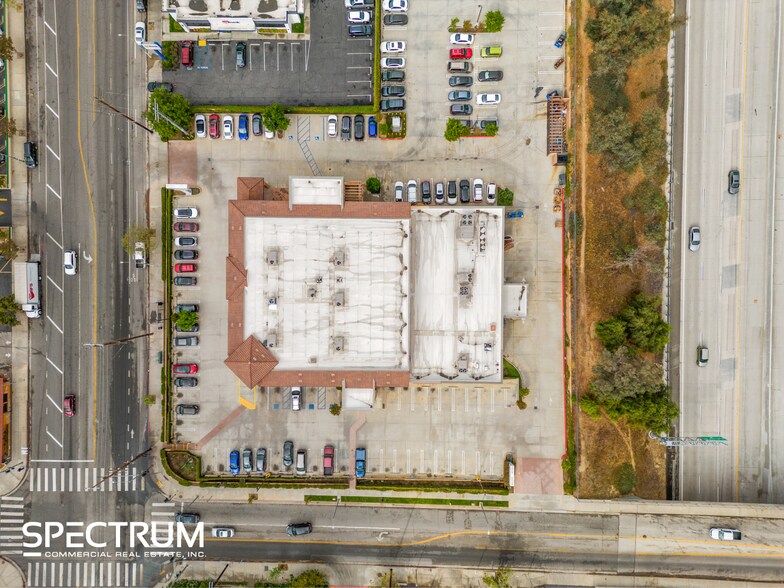 More Photos Of 13803 Foothill Blvd, Sylmar Drugstore For Lease