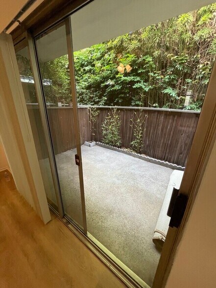 More Photos Of 1453 S Westgate Ave, Los Angeles Apartments For Sale