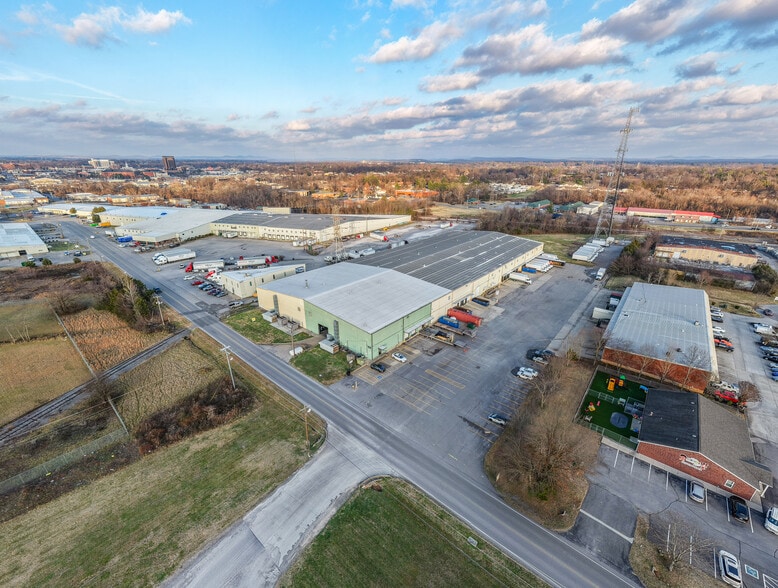More Photos Of 831 Park Ave, Murfreesboro Manufacturing For Lease