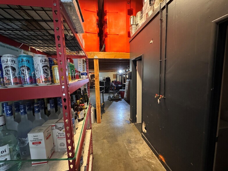 More Photos Of 12913 S Broadway, Los Angeles Manufacturing For Sale