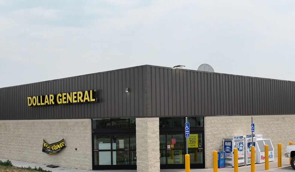 More Photos Of 1002 Park Ave, Kremmling Freestanding For Sale