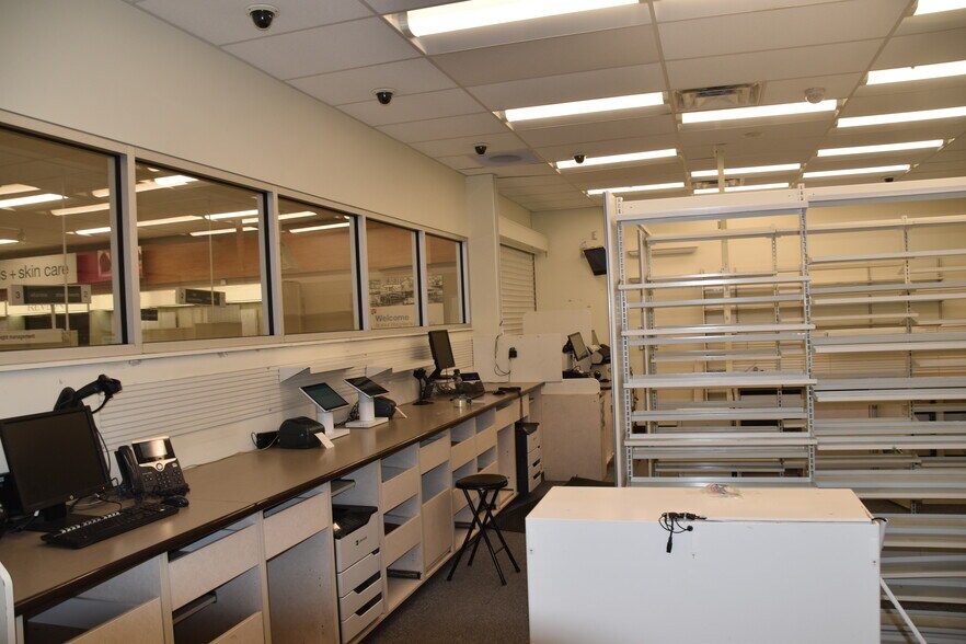 More Photos Of 8699 Elk River Rd N, Clendenin Drugstore For Sale