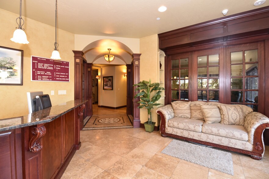 More Photos Of 377 N Marshall Way, Layton Office For Lease