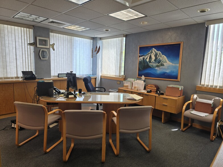 More Photos Of 3949 Evans Ave, Fort Myers Medical For Sale