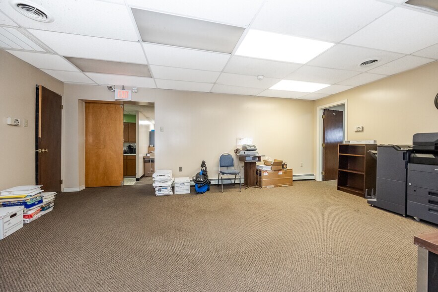 More Photos Of 67-73 Harry St, Conshohocken Office For Lease