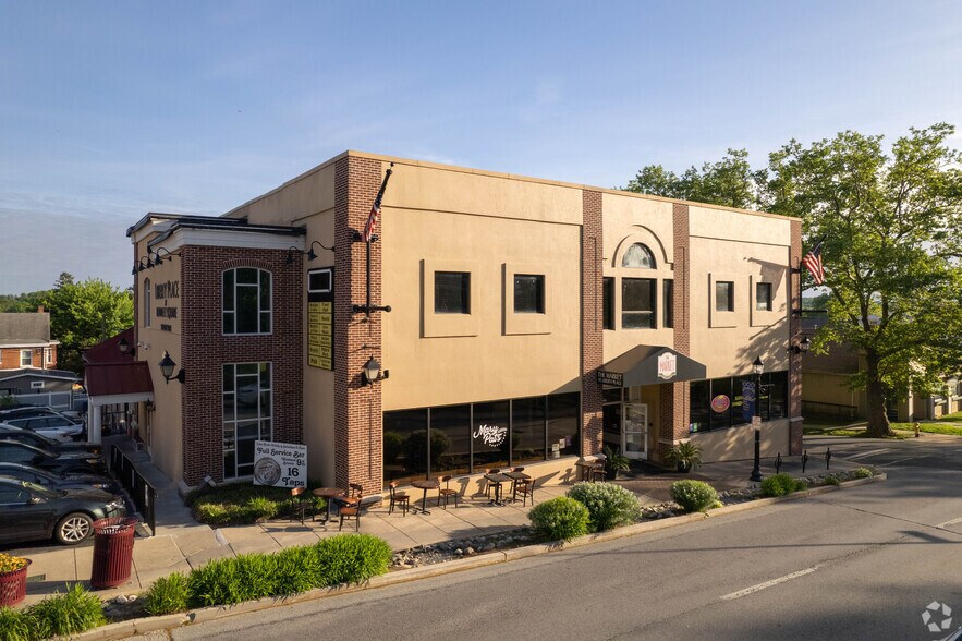 More Photos Of 148 W State St, Kennett Square Office For Lease