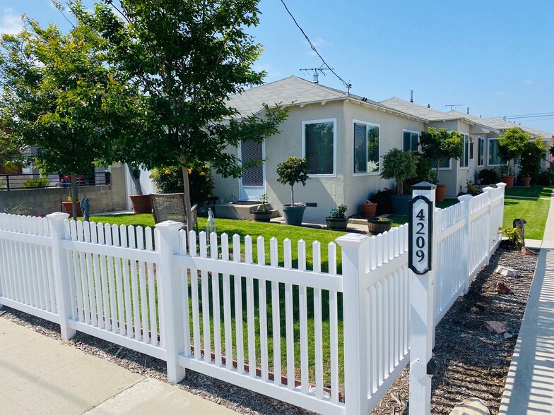 More Photos Of 4205 W 139th St, Hawthorne Apartments For Sale