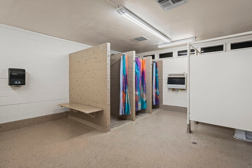 More Photos Of 150 Highway 400, Mill City Trailer Camper Park For Sale