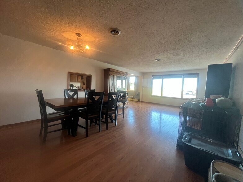 More Photos Of 2010 E Main St, Lamoni Hotel For Sale