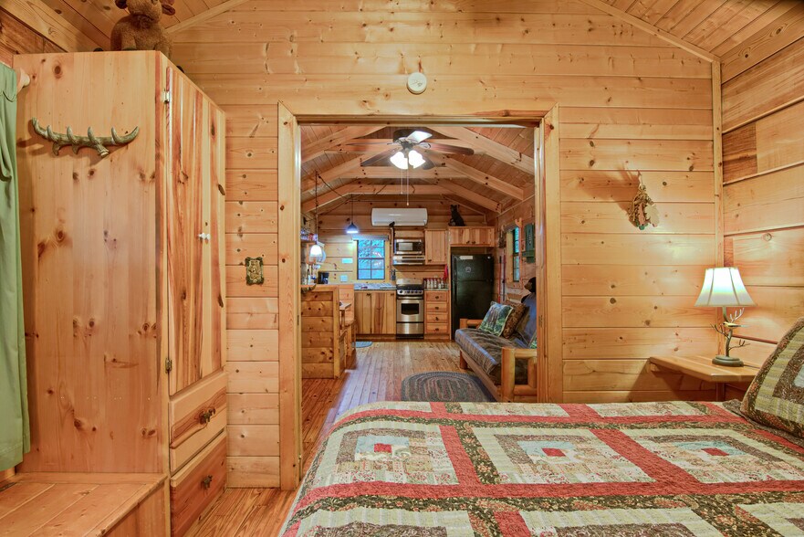 More Photos Of 5830 NC 209 Hwy, Hot Springs Specialty For Sale