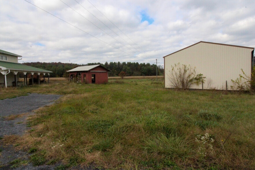 More Photos Of 16094 Evergreen Valley Rd, Timberville Specialty For Lease