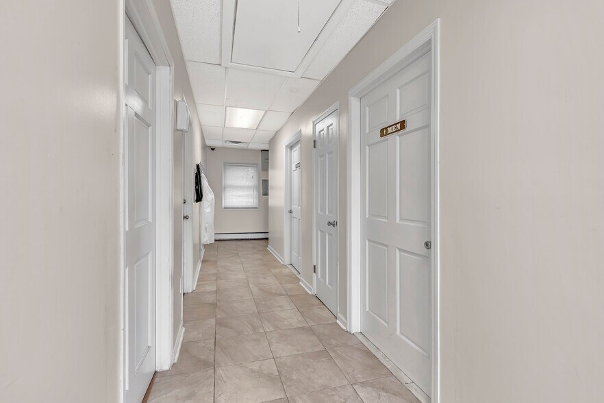 More Photos Of 540 Lacey Rd, Forked River Medical For Lease