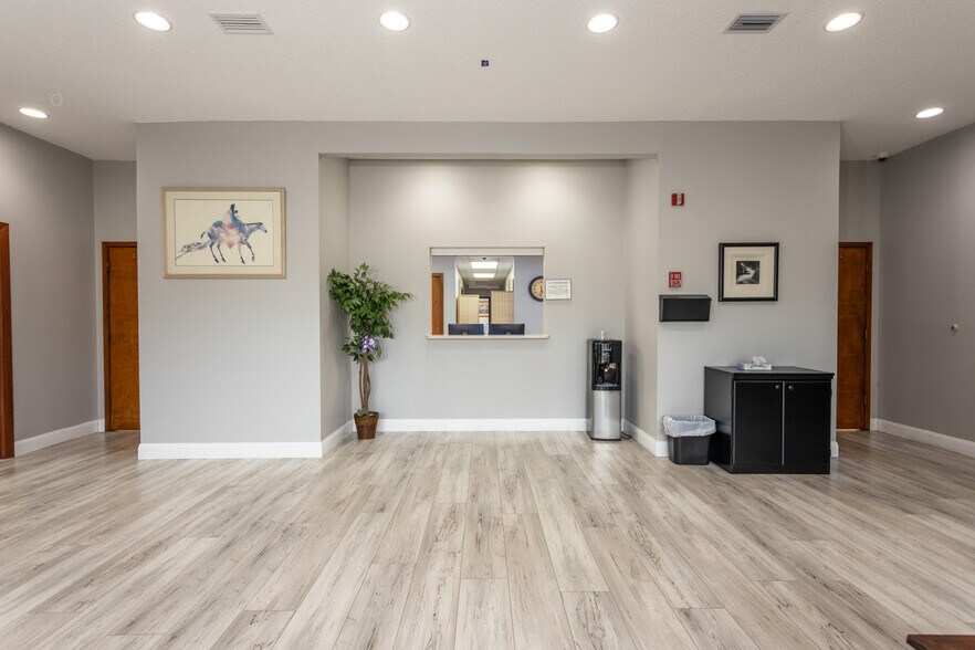 More Photos Of 26 Office Park Dr, Palm Coast Medical For Sale