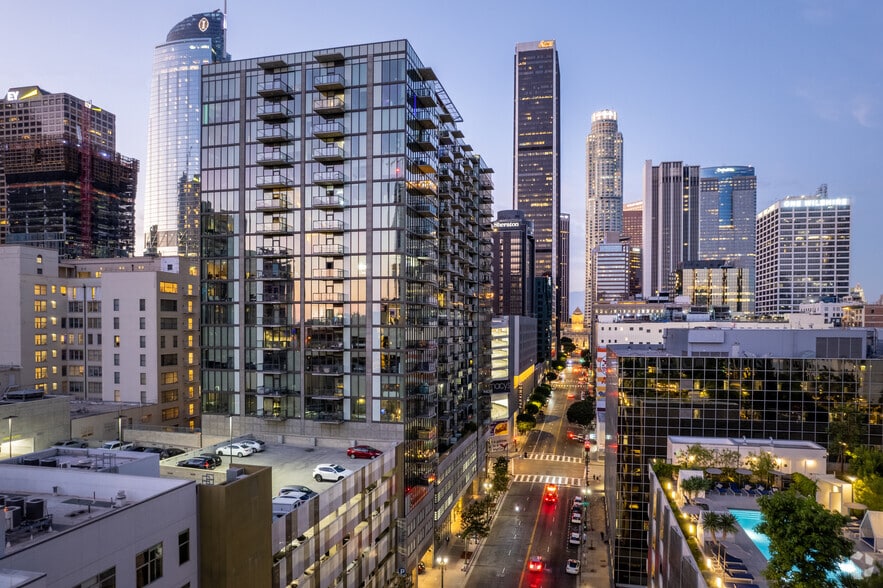More Photos Of 801 S Hope St, Los Angeles Apartments For Lease