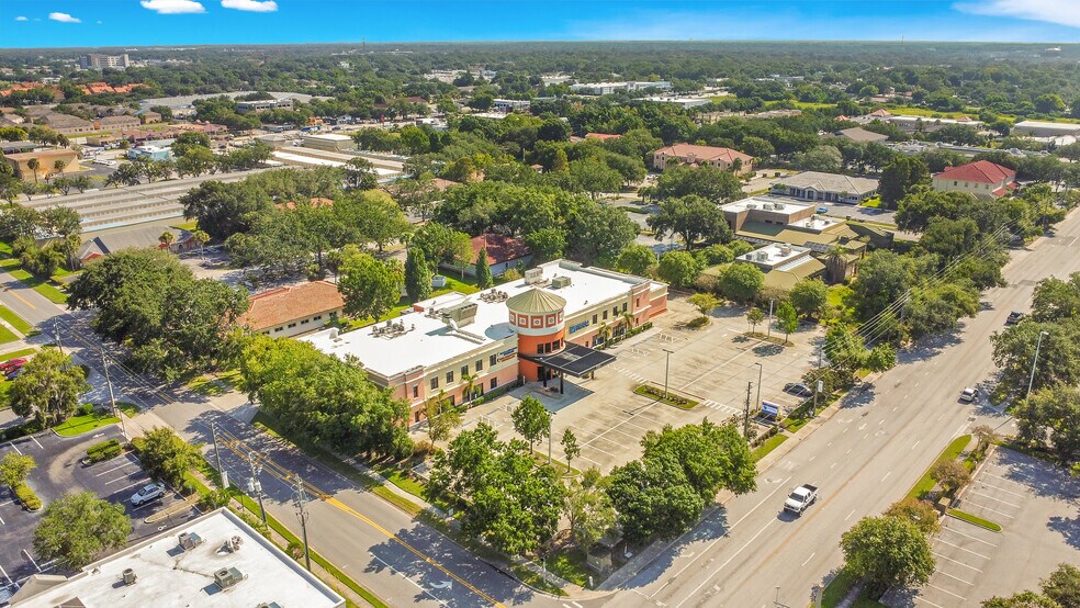More Photos Of 737 W Oak St, Kissimmee Office For Sale