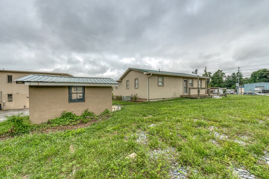 More Photos Of 3545 W Market St, Johnson City Industrial For Sale