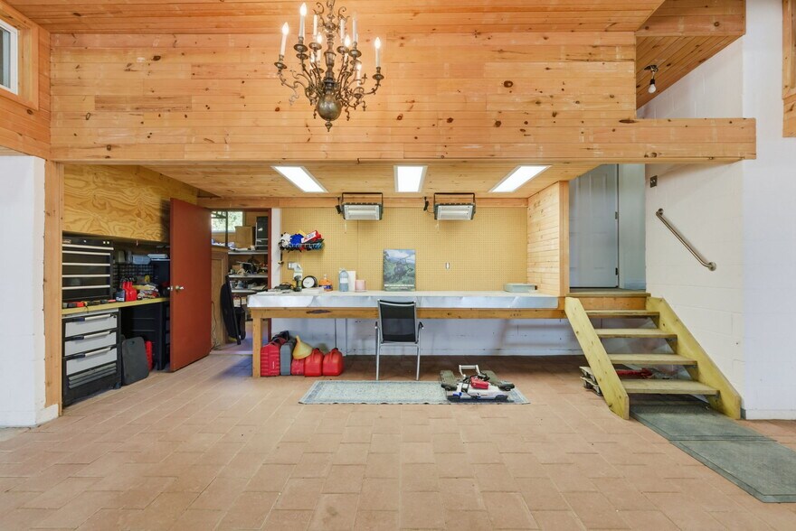 More Photos Of 2441 7th Line, Port Hope Airplane Hangar For Sale