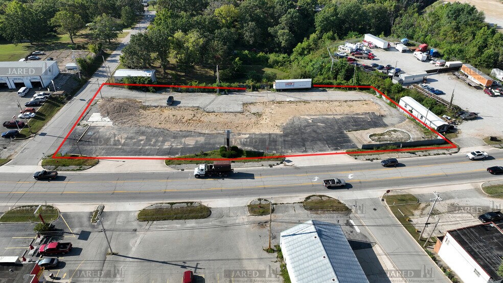 More Photos Of 1057 Old Route 66, Saint Robert Hotel For Sale