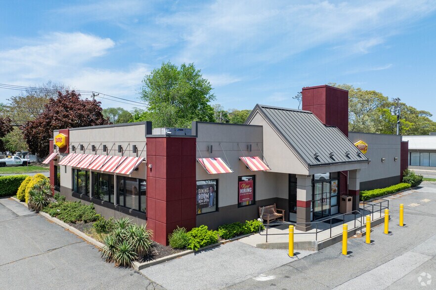 More Photos Of Centereach Mall, Centereach Restaurant For Lease