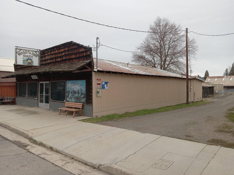More Photos Of 11807 Main St, Fort Jones Storefront Retail Office For Sale