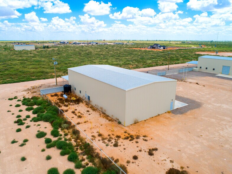 More Photos Of 4505 E County Rd 45 B, Midland Industrial For Lease