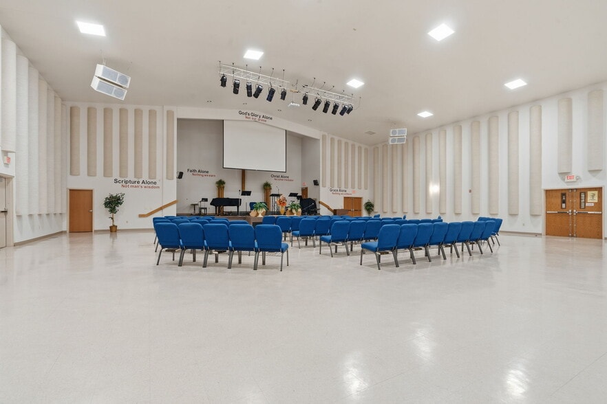 More Photos Of 1700 Boyson Rd NE, Cedar Rapids Religious Facility For Sale