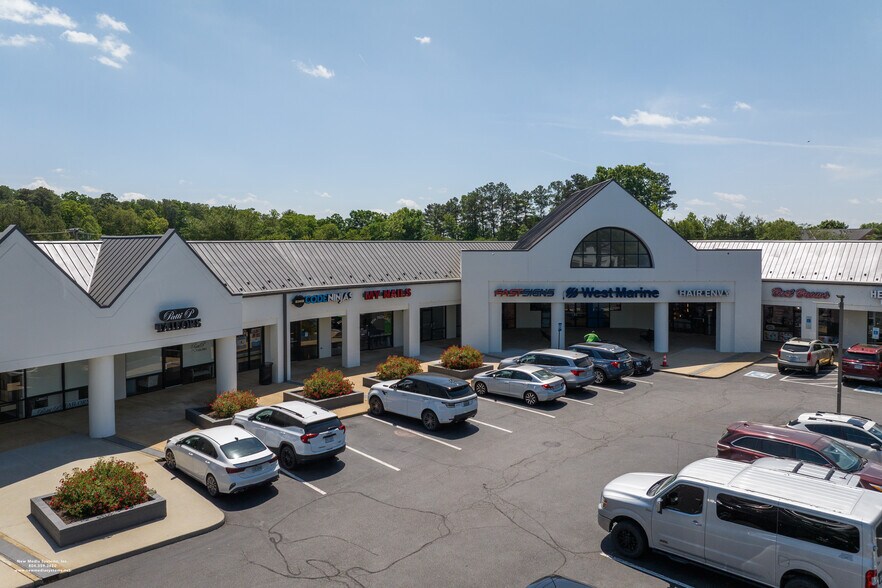 More Photos Of 10855-10883 W Broad St, Richmond Unknown For Lease