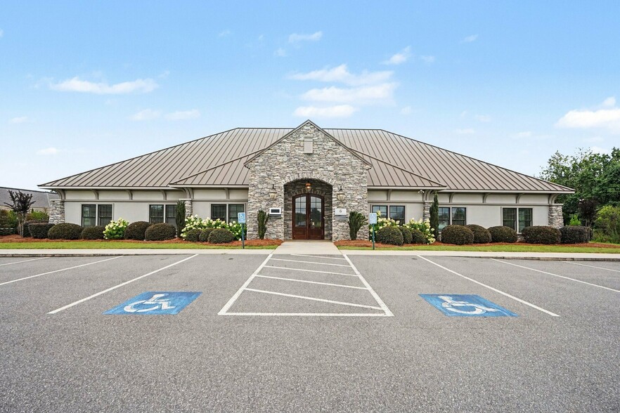 Primary Photo Of 132 Byrd Way, Warner Robins Office For Sale