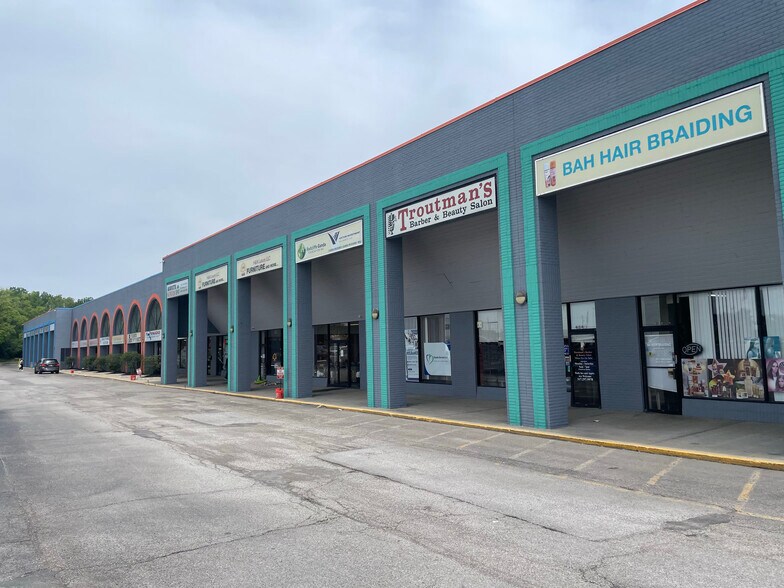 More Photos Of 4213-4279 Lafayette Rd, Indianapolis Unknown For Lease