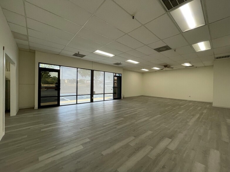 More Photos Of 1011-1021 Mason St, Vacaville Unknown For Lease