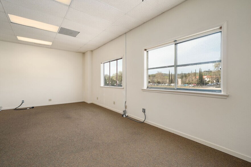 More Photos Of 935 Riverside Ave, Paso Robles Medical For Sale