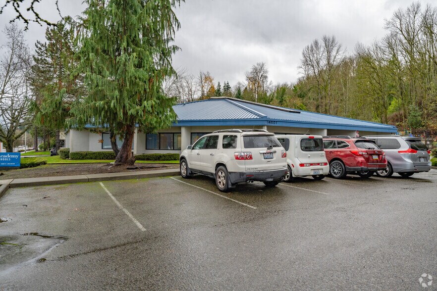 More Photos Of 14601 Interurban Ave S, Tukwila Office For Sale